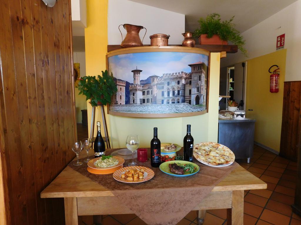 Albergo Alla Posta Anduins Exterior photo